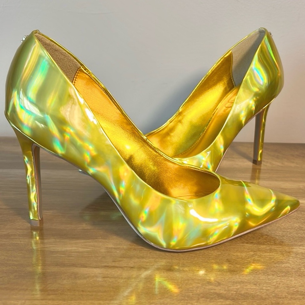Sam Edelman Hazel Iridescent Pumps